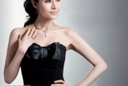 李嘉欣最新爆料新闻视频,最新爆料视频揭秘幕后真相